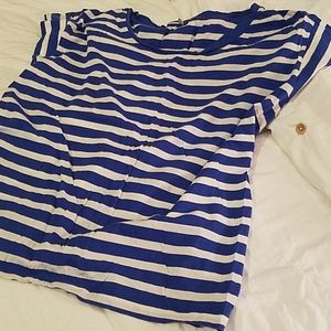 Blue and white striped crew neck GAP Tshirt